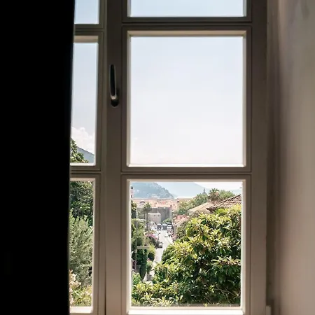 אכסניה The Old Town Hostel-villa Gradac *